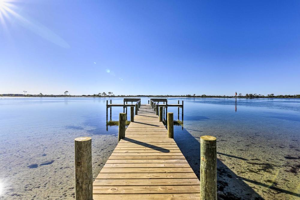 Central Mary Esther Condo 5 Mi to Okaloosa Island!